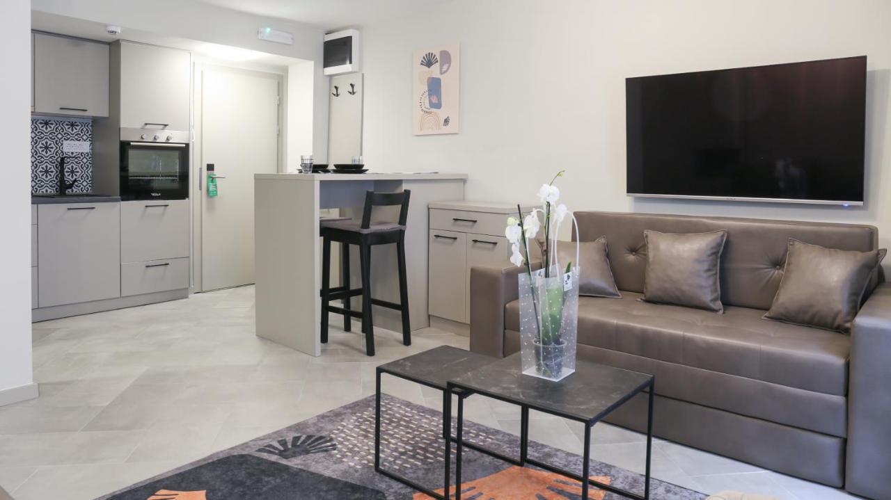 Apartments Srbija Waterfront - Free Parking Belgrad Exteriör bild